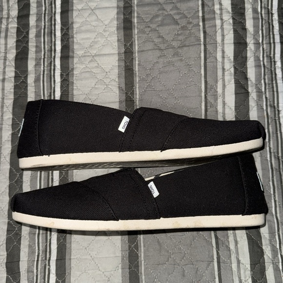 TOMS WOMEN’S ALPARGATA BLACK HERITAGE CANVAS SLIP ON SHOES - Picture 6 of 7
